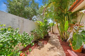 6820 Allegre Ct in Boca Raton, FL - Building Photo - Building Photo