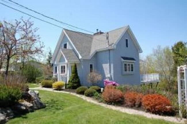 property at 2030 Harpswell Islands Rd