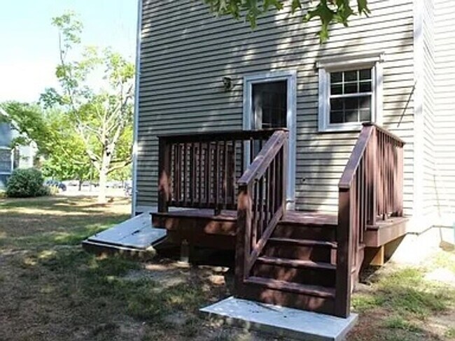101 Cadogan Way in Nashua, NH - Building Photo - Building Photo