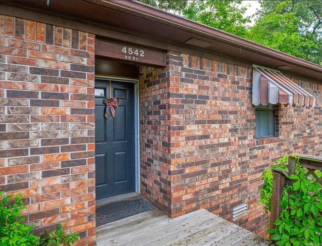 4542 Edgemere Rd in North Little Rock, AR - Building Photo - Building Photo