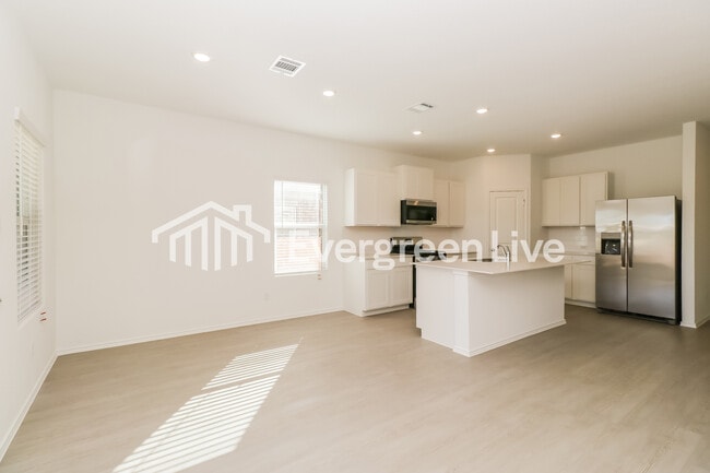 1128 Nesting Bird Dr in Georgetown, TX - Building Photo - Building Photo