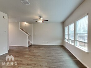 3944 Asher Alley in Saint Hedwig, TX - Building Photo - Building Photo