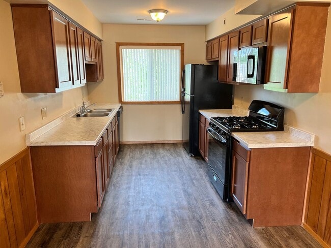 property at 1960 Burton St SE