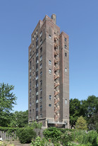 1321 E 56th St Apartments