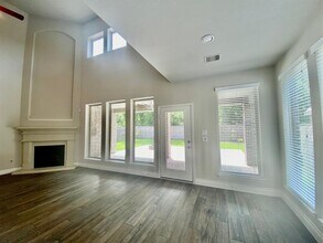 10734 Longpoint Path in Missouri City, TX - Building Photo - Building Photo