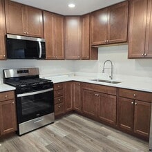 3138 Duluth St in Highland, IN - Building Photo - Building Photo