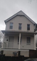 76 Bedford St in East Orange, NJ - Building Photo