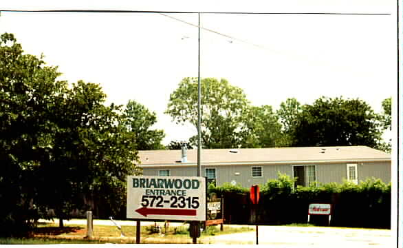 Briarwood Mobile Home Park in Fort Worth, TX - Foto de edificio - Building Photo