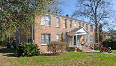 410 N Carolina St in Tallahassee, FL - Foto de edificio - Building Photo