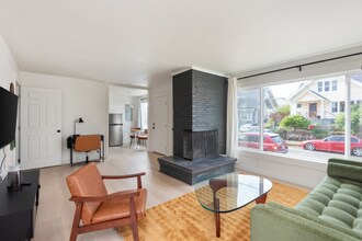 5134 NE 22nd Ave in Portland, OR - Building Photo - Building Photo