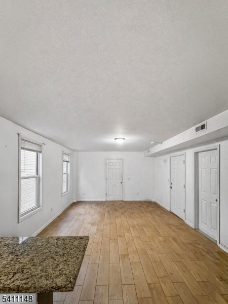 81 Summer Ave in Newark, NJ - Building Photo - Building Photo