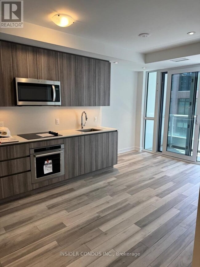 property at 15 Richardson St