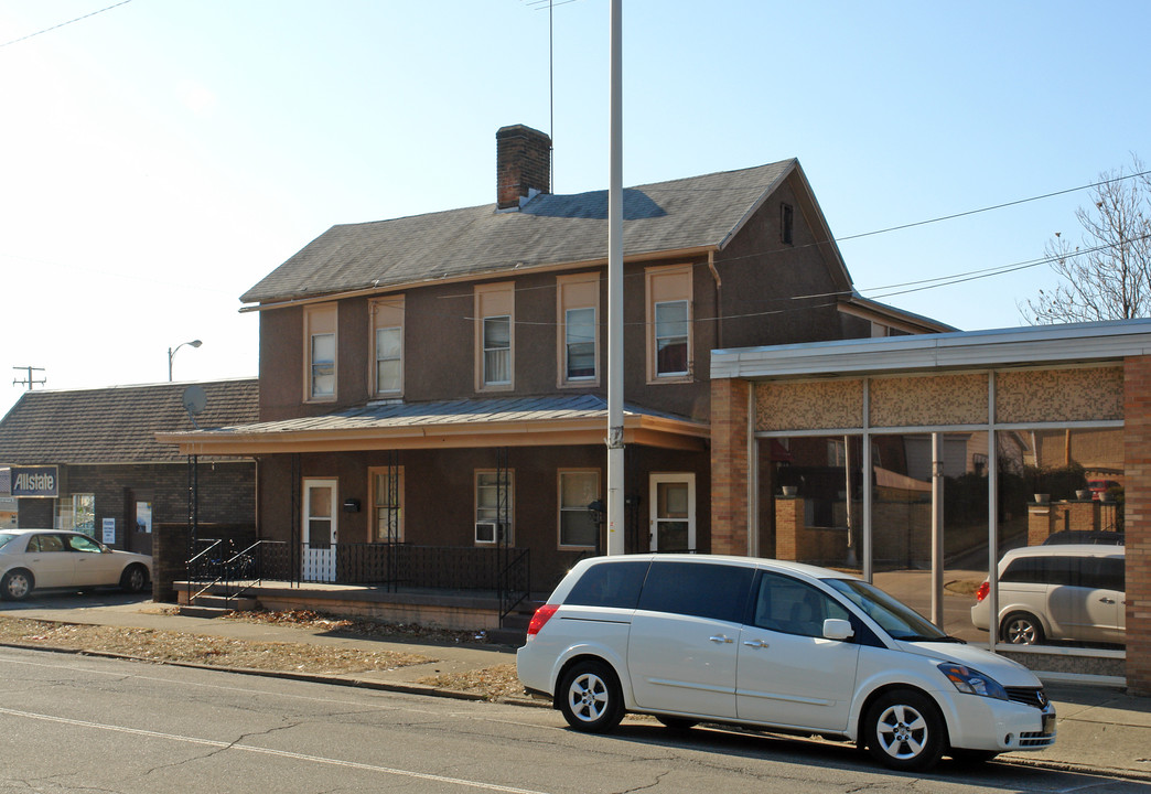 216 S 4th St in Ironton, OH - Building Photo