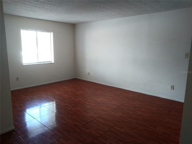 127 Springwood Cir in Longwood, FL - Foto de edificio - Building Photo