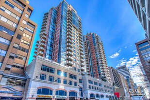 920-805 5 Ave SW in Calgary, AB - Building Photo