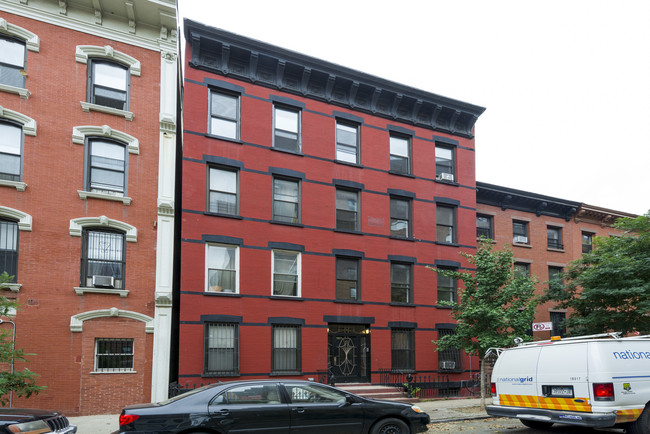 167 Waverly Ave in Brooklyn, NY - Building Photo - Building Photo