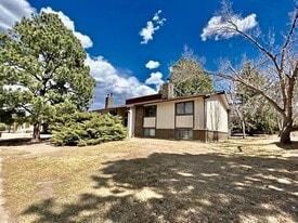 6455 Yvonne Way in Colorado Springs, CO - Building Photo