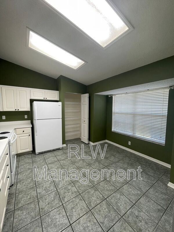 12532 Pitch Dr in Grand Island, FL - Building Photo - Building Photo