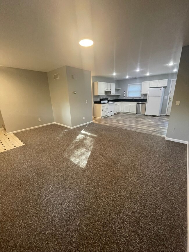 210-232 Brookridge Ct