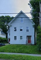 352 Ohio St, Unit 1 in Bangor, ME - Building Photo