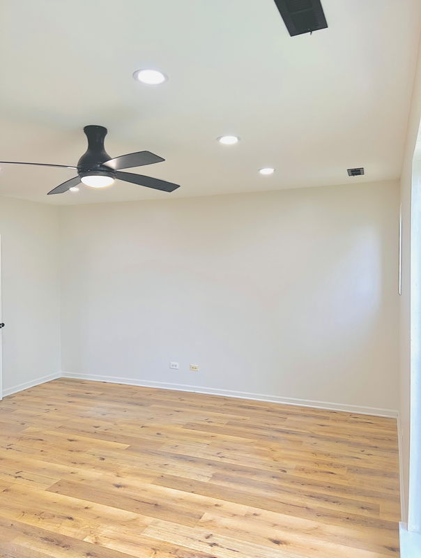 6439 S St Lawrence Ave in Chicago, IL - Building Photo - Building Photo