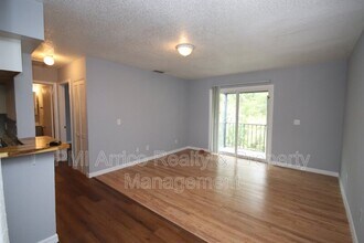 1810 E 143rd Ave in Tampa, FL - Building Photo - Building Photo