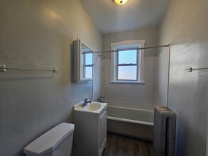 4829 N Springfield Ave in Chicago, IL - Building Photo - Building Photo