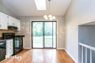 6976 Finchley Dr in Reynoldsburg, OH - Building Photo - Building Photo
