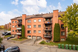 1410 Hyman Blvd in Montréal, QC - Building Photo