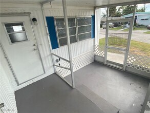 139 Amber Ave in North Fort Myers, FL - Building Photo - Building Photo