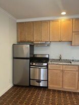 8028 Blackburn Ave, Unit 8028 in Los Angeles, CA - Building Photo