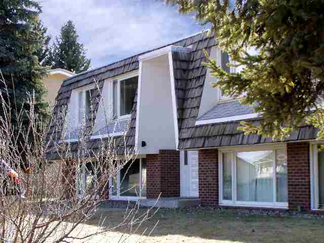 216 Hemlock in Manhattan, MT - Building Photo