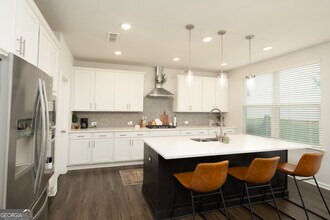 301 Rexmere Rd in Mcdonough, GA - Building Photo - Building Photo