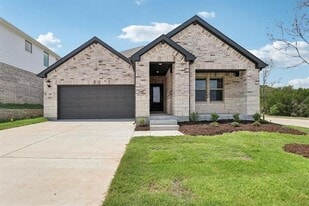 407 Stagg St in McKinney, TX - Building Photo