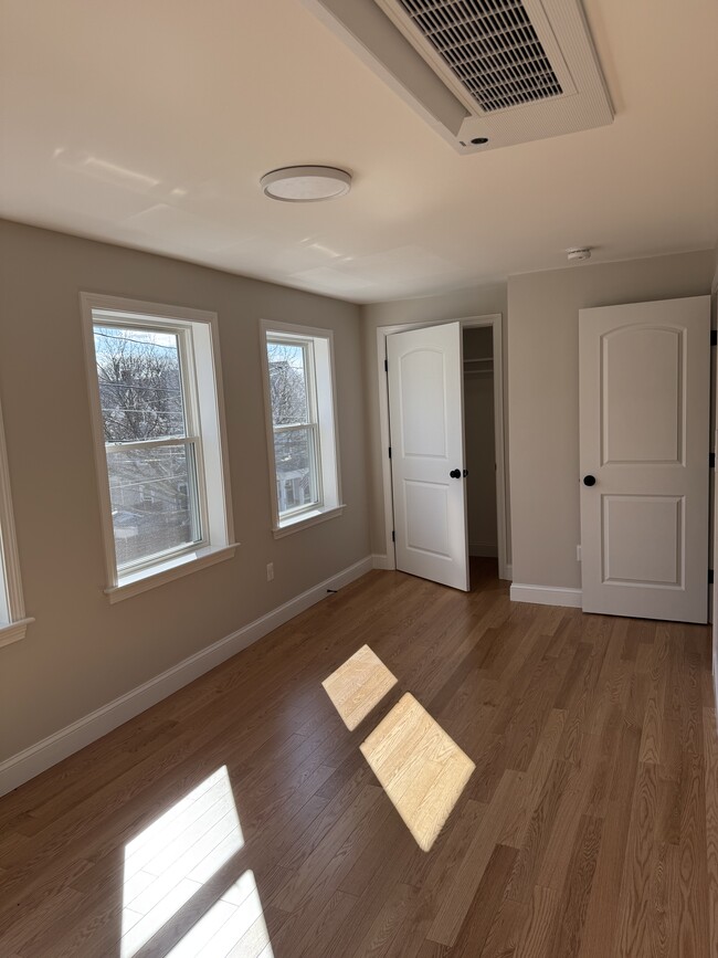 36 Gould St in Stoneham, MA - Foto de edificio - Building Photo