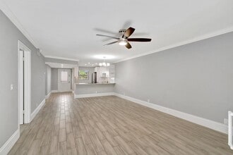 2900 Fiore Way in Delray Beach, FL - Building Photo - Building Photo