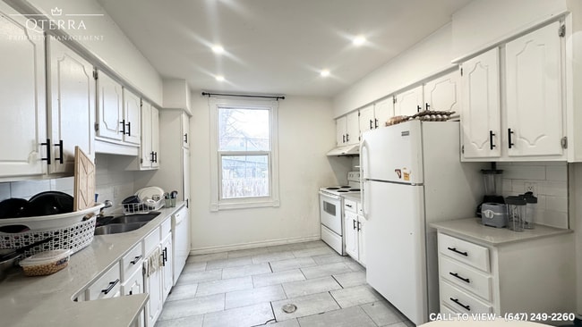 981 Hackett St in London, ON - Building Photo - Building Photo