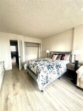1720 Ala Moana Blvd in Honolulu, HI - Building Photo - Building Photo