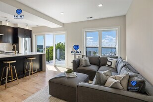 275 Webster St, Unit 3 in Boston, MA - Building Photo