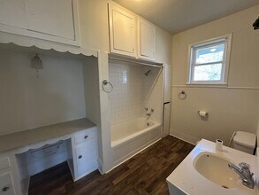 1724 Morrow Ave in Waco, TX - Building Photo - Building Photo