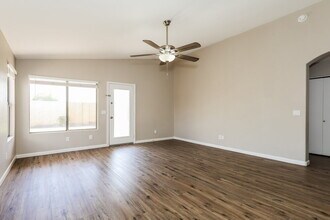 2267 E Arabian Dr in Gilbert, AZ - Building Photo - Building Photo