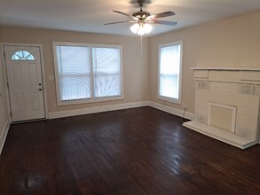 609 W Garrison Blvd in Gastonia, NC - Building Photo - Building Photo