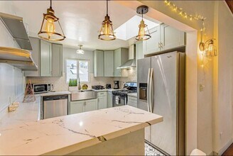6645 Amherst St in San Diego, CA - Building Photo - Building Photo