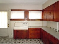 722 E Clay St, Unit 3 photo'