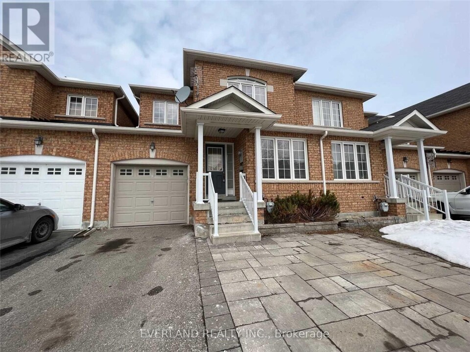 56 Hawksbury Rd in Markham, ON - Building Photo