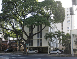 Royal Manoa Apartments