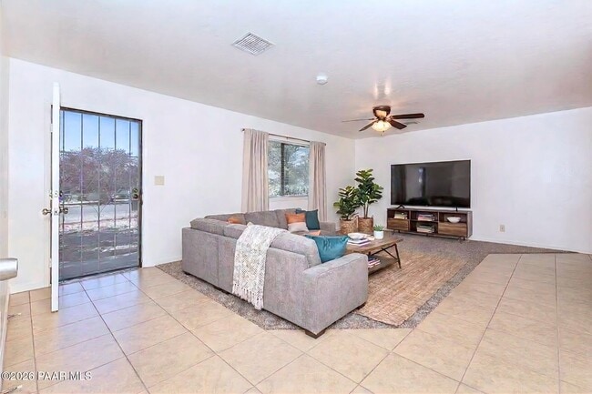 8486 E Posse Cir in Prescott Valley, AZ - Building Photo - Building Photo