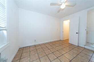 620 25th St W in Bradenton, FL - Building Photo - Building Photo