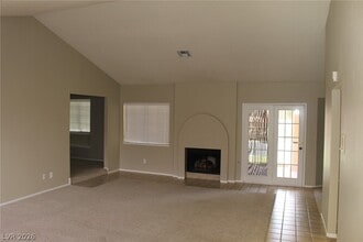 602 Cervantes Dr in Henderson, NV - Building Photo - Building Photo