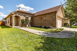 526 Cormorant in San Antonio, TX - Building Photo - Building Photo